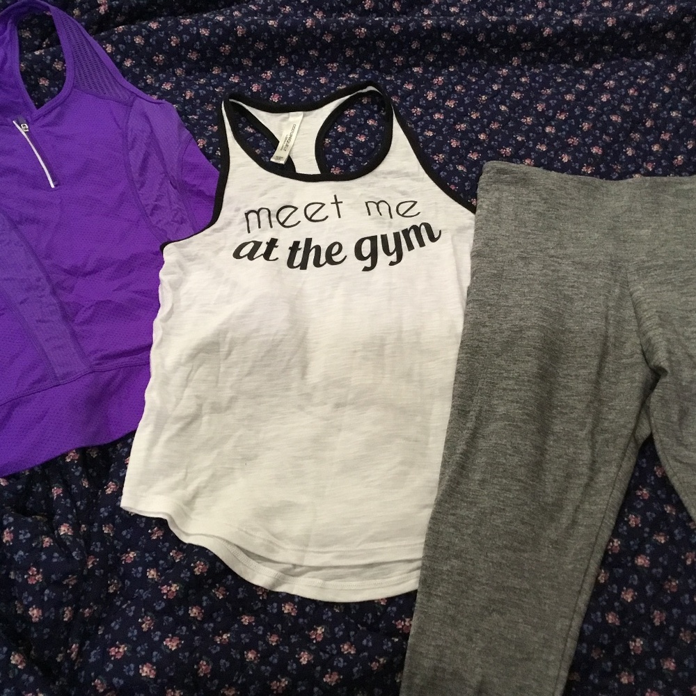 Lorna jane bundle size small